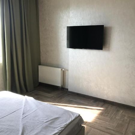 Apart Assistant On Victory Kyiv Exterior photo